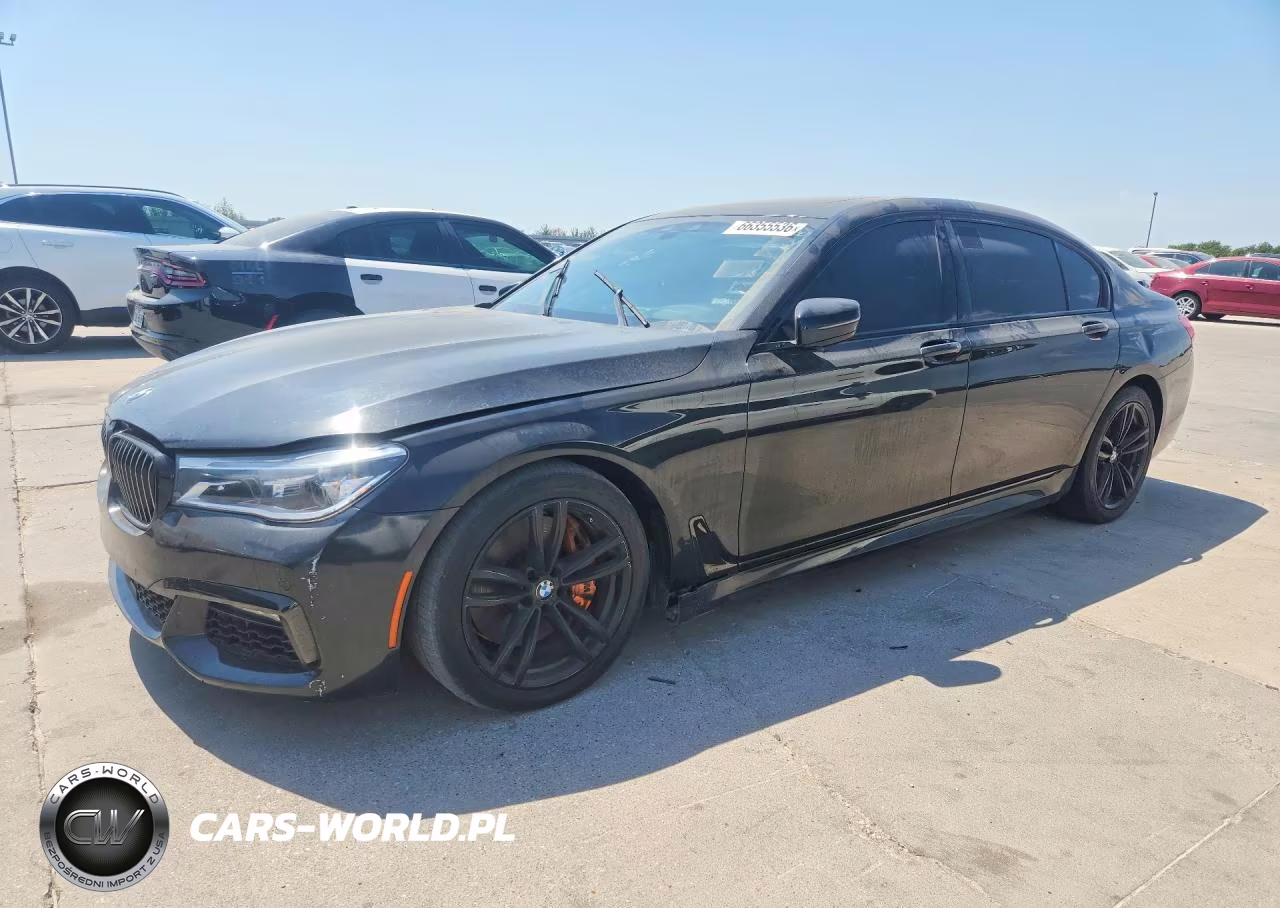 2019 BMW 750 Xi – zdjęcie 1 z 12