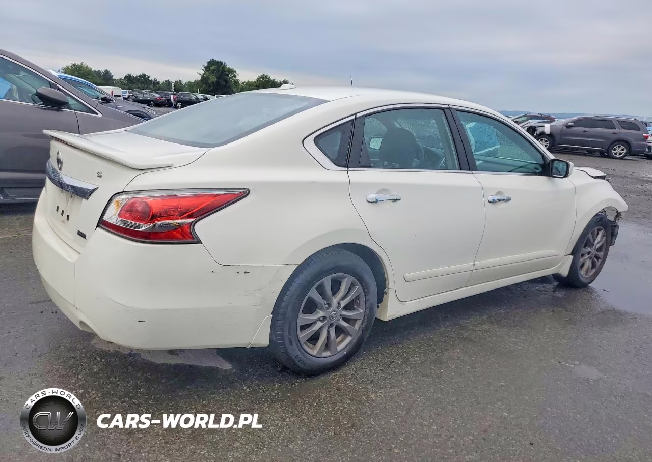 2015 Nissan Altima 2.5 S VIN:1N4AL3AP5FC486603 - 3