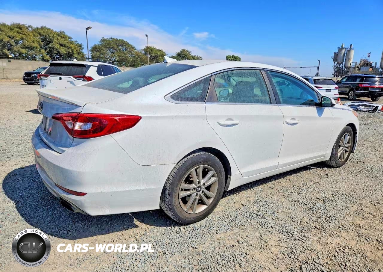 2016 Hyundai Sonata Se VIN:5NPE24AF9GH314754 - 3