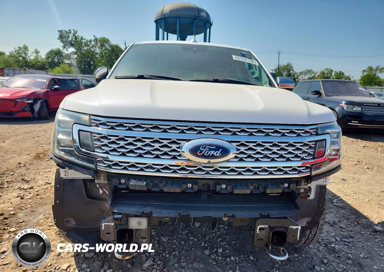 2018 Ford Expedition Platinum VIN:1FMJU1MT1JEA13861 - 5
