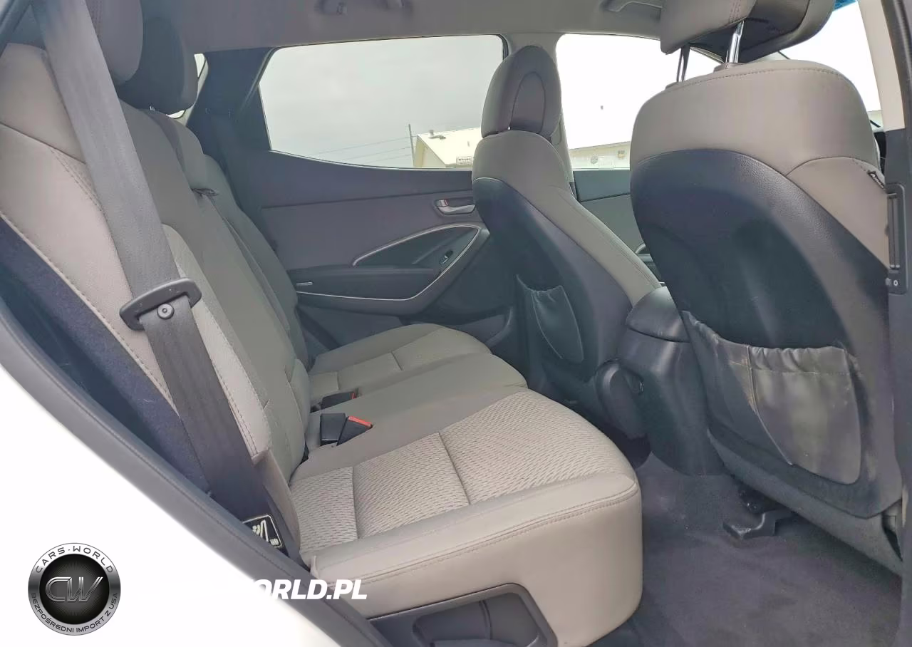 2016 Hyundai Santa Fe Sport 2.4L VIN:5XYZTDLBXGG349089 - 11