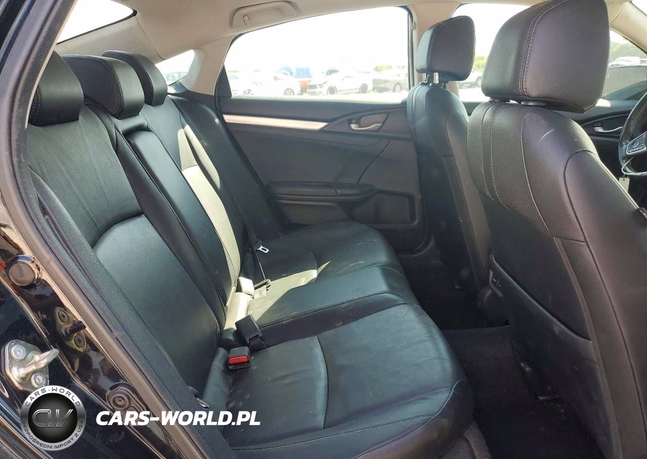 2017 Honda Civic Touring VIN:19XFC1F91HE010326 - 10