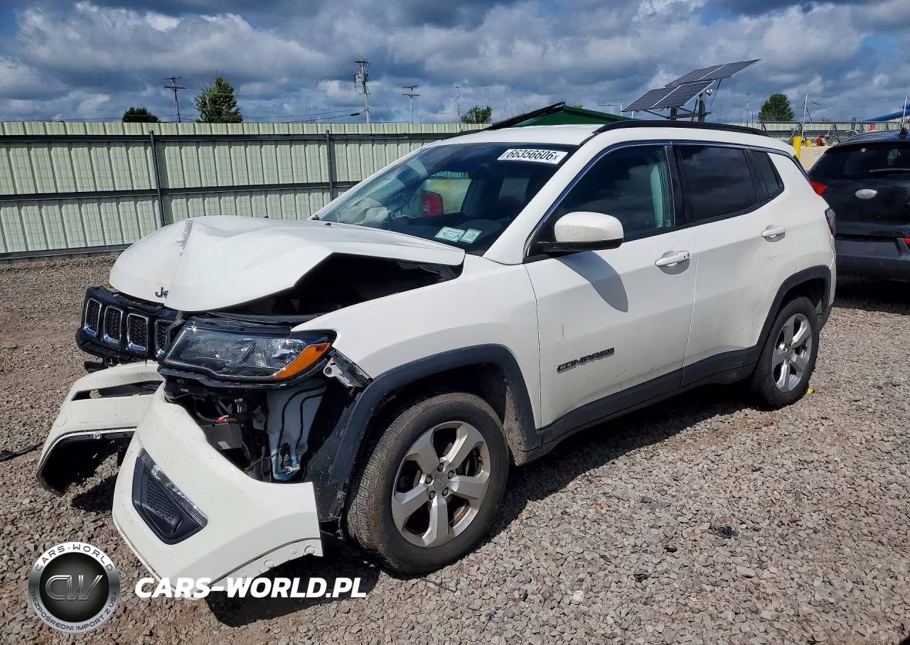 2018 Jeep Compass Latitude – zdjęcie 1 z 13