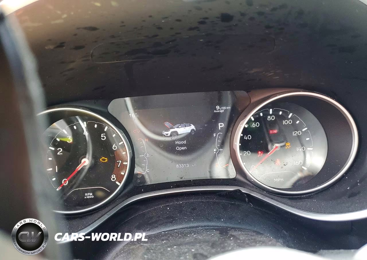 2018 Jeep Compass Latitude VIN:3C4NJDBB9JT139007 - 9