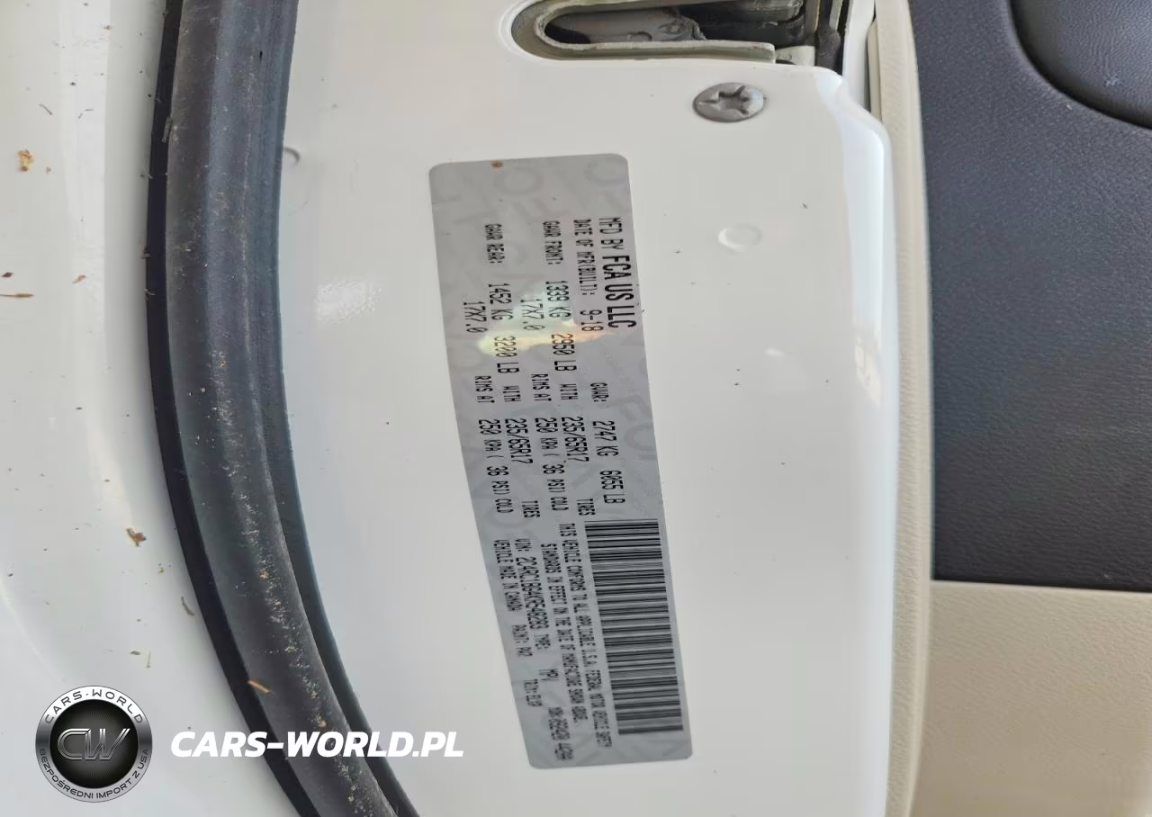 2019 Chrysler Pacifica Touring L VIN:2C4RC1BG4KR548283 - 12