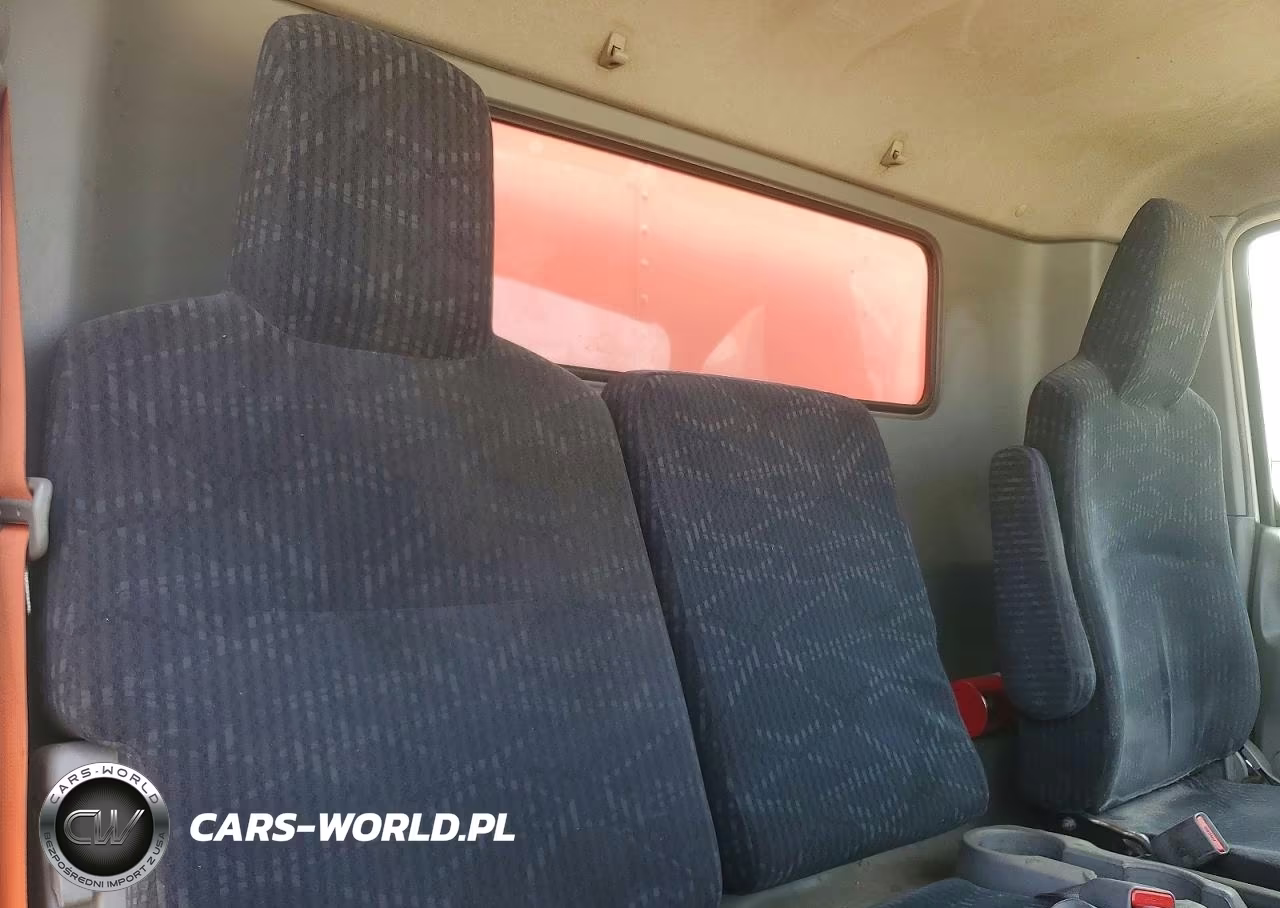 2018 Hino 195 VIN:JHHSDM2H4JK006281 - 11