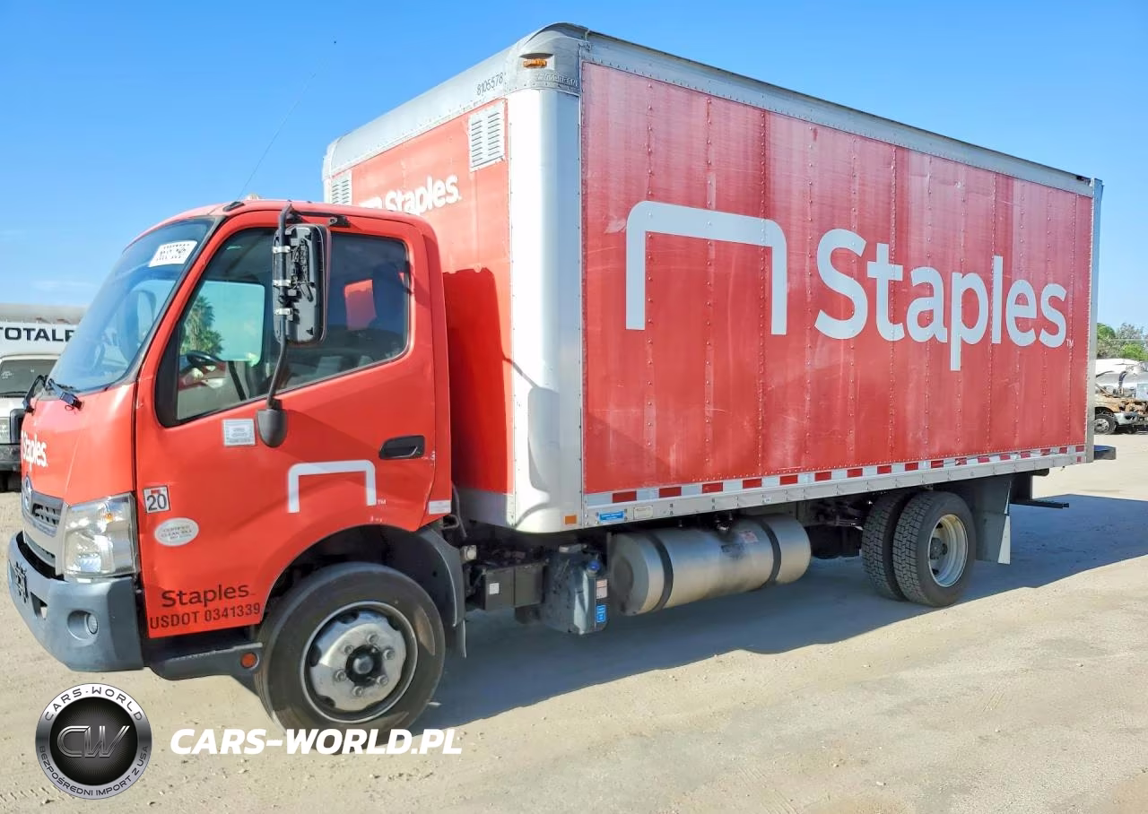 2018 Hino 195 – zdjęcie 1 z 13