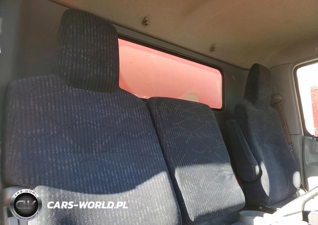 2018 Hino 195 VIN:JHHSDM2H4JK006328 - 11