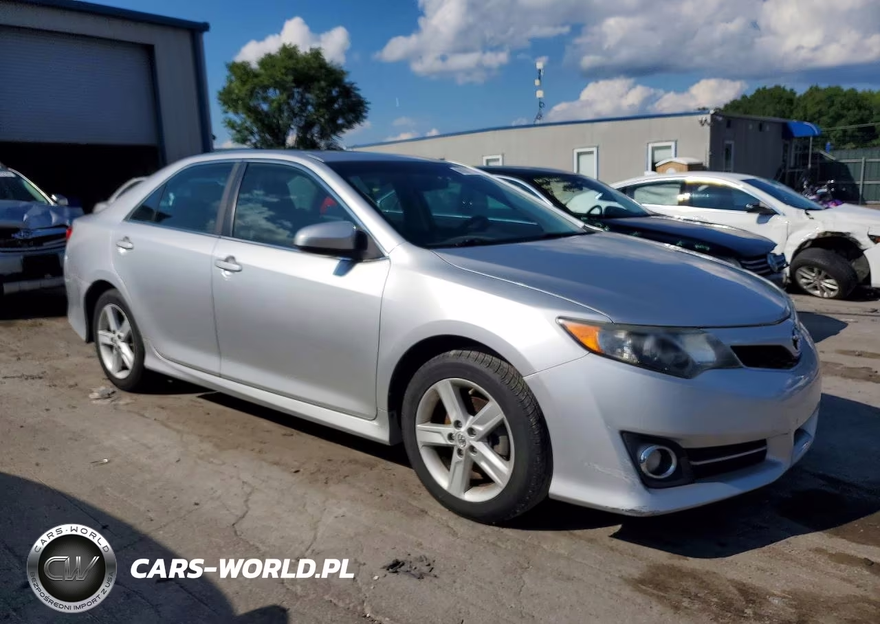 2012 Toyota Camry Se VIN:4T1BF1FK7CU160925 - 4