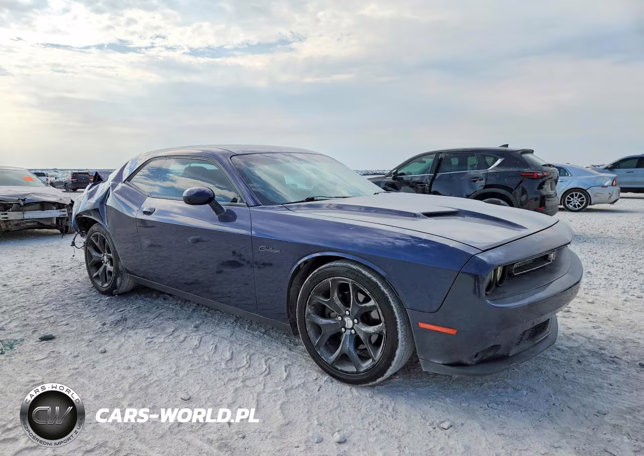 2015 Dodge Challenger Sxt VIN:2C3CDZAG9FH775360 - 4