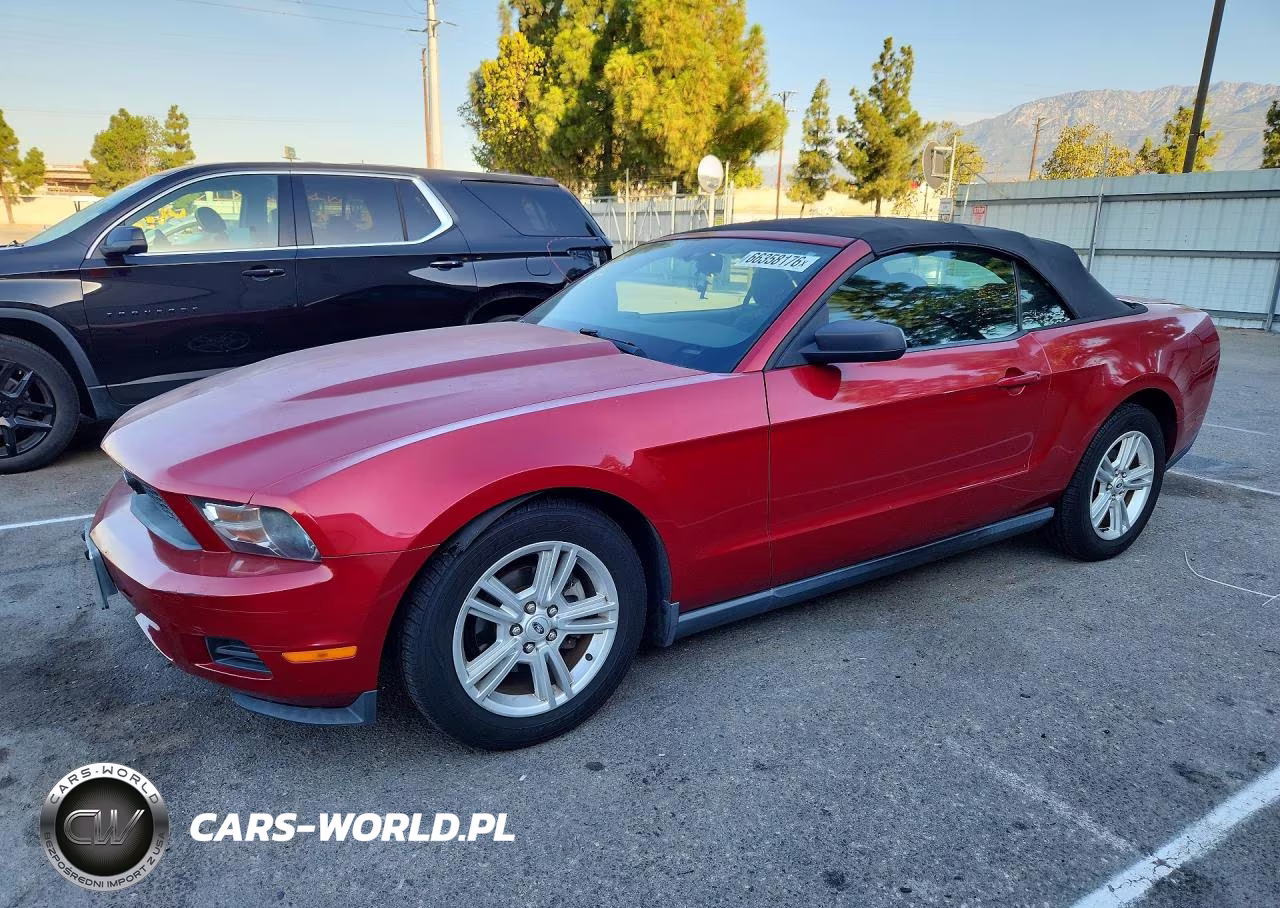 2010 Ford Mustang – zdjęcie 1 z 12