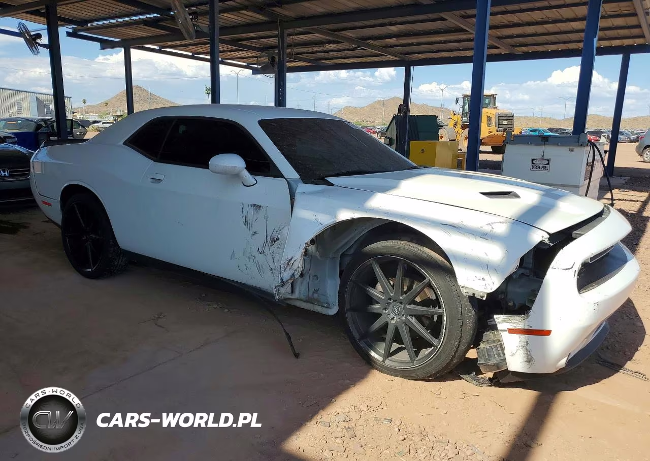 2016 Dodge Challenger Sxt VIN:2C3CDZAG5GH236526 - 4