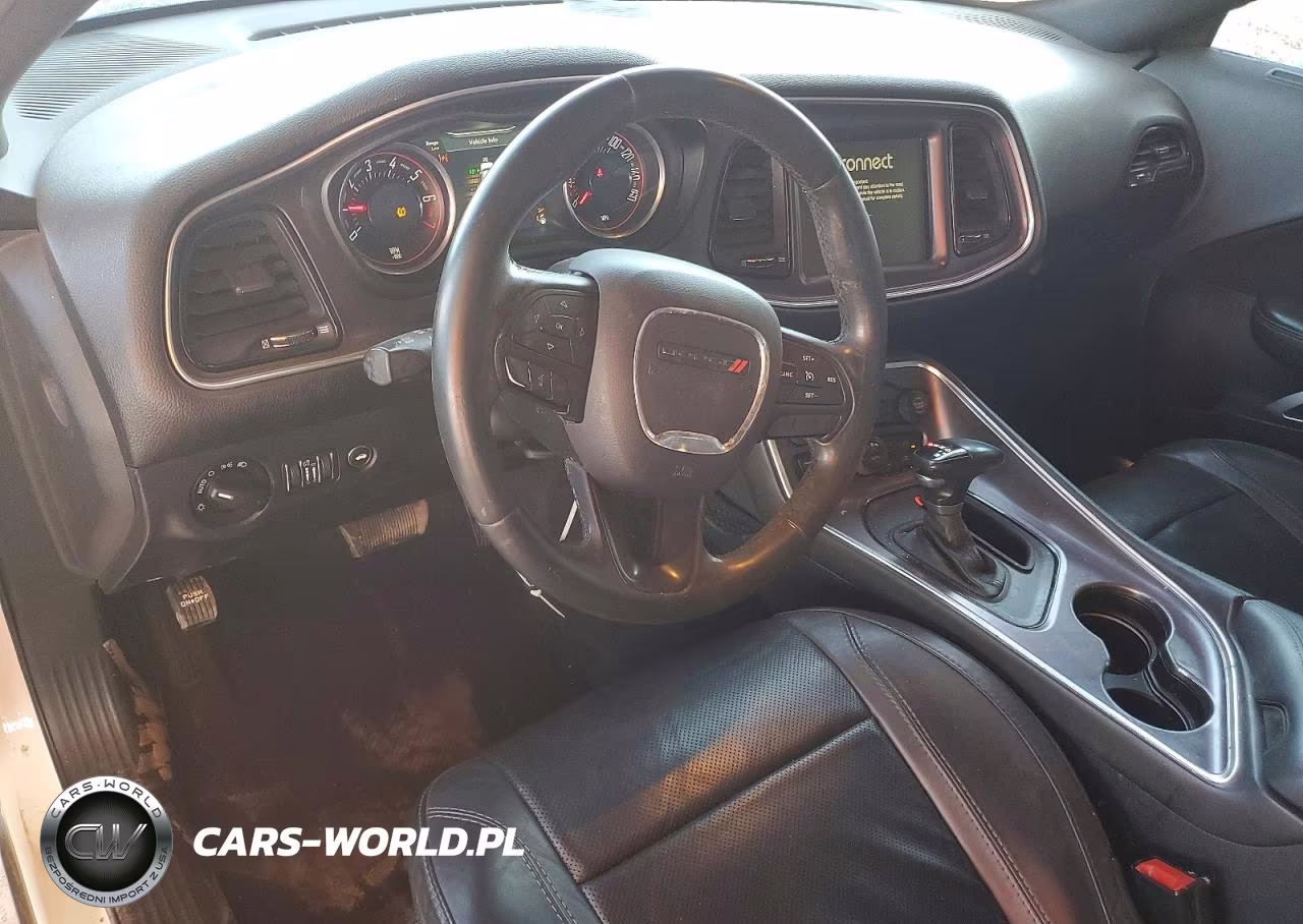 2016 Dodge Challenger Sxt VIN:2C3CDZAG5GH236526 - 8