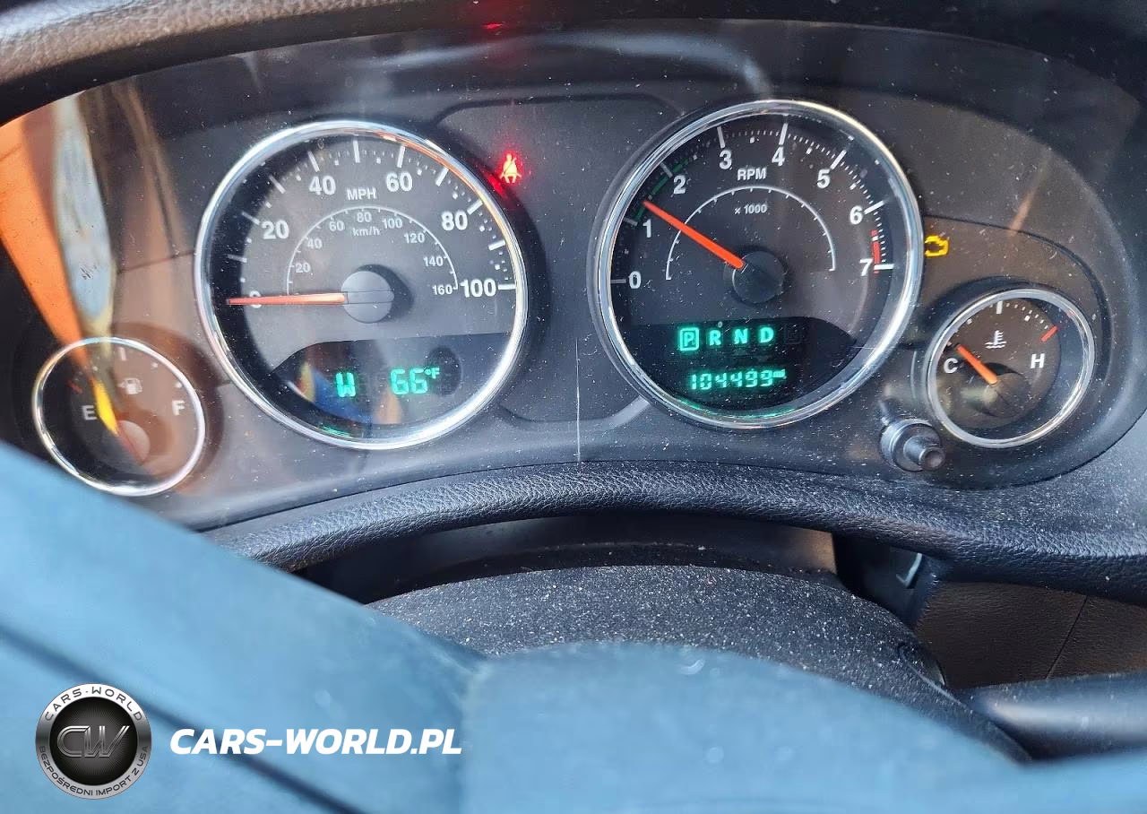 2015 Jeep Wrangler Rubicon VIN:1C4BJWCG1FL686686 - 9