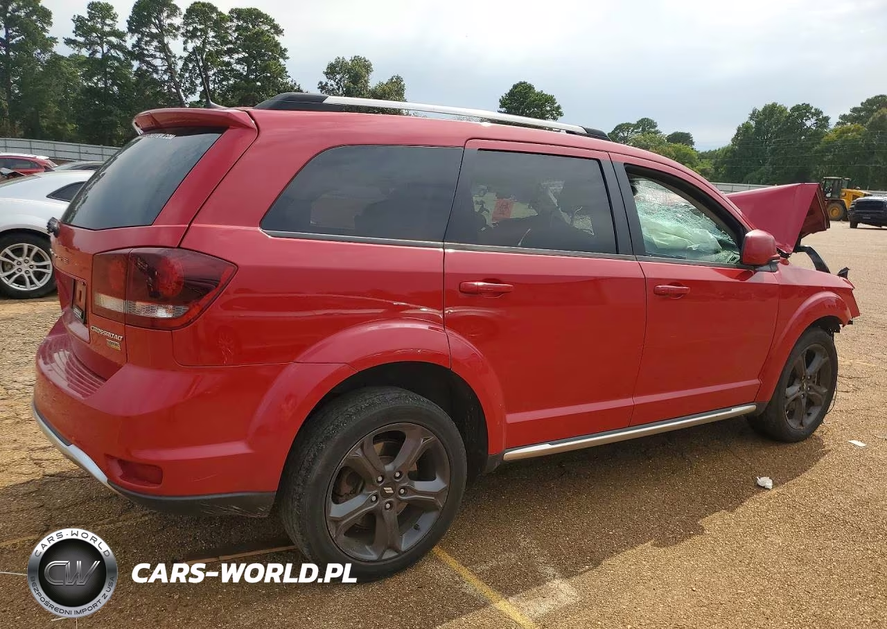 2019 Dodge Journey Crossroad VIN:3C4PDCGG9KT803533 - 3