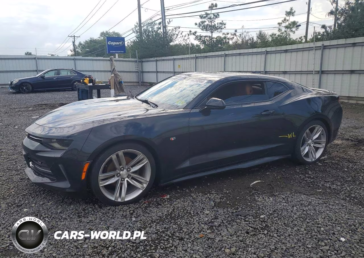 2017 Chevrolet Camaro Lt VIN:1G1FD1RS4H0134961 - 1