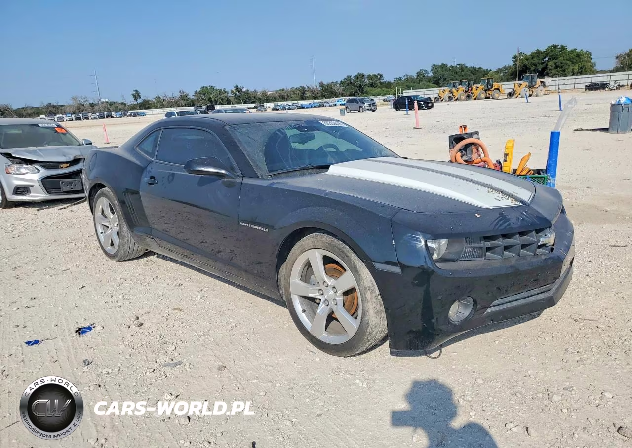 2011 Chevrolet Camaro 2Ls VIN:2G1FA1ED2B9204003 - 4