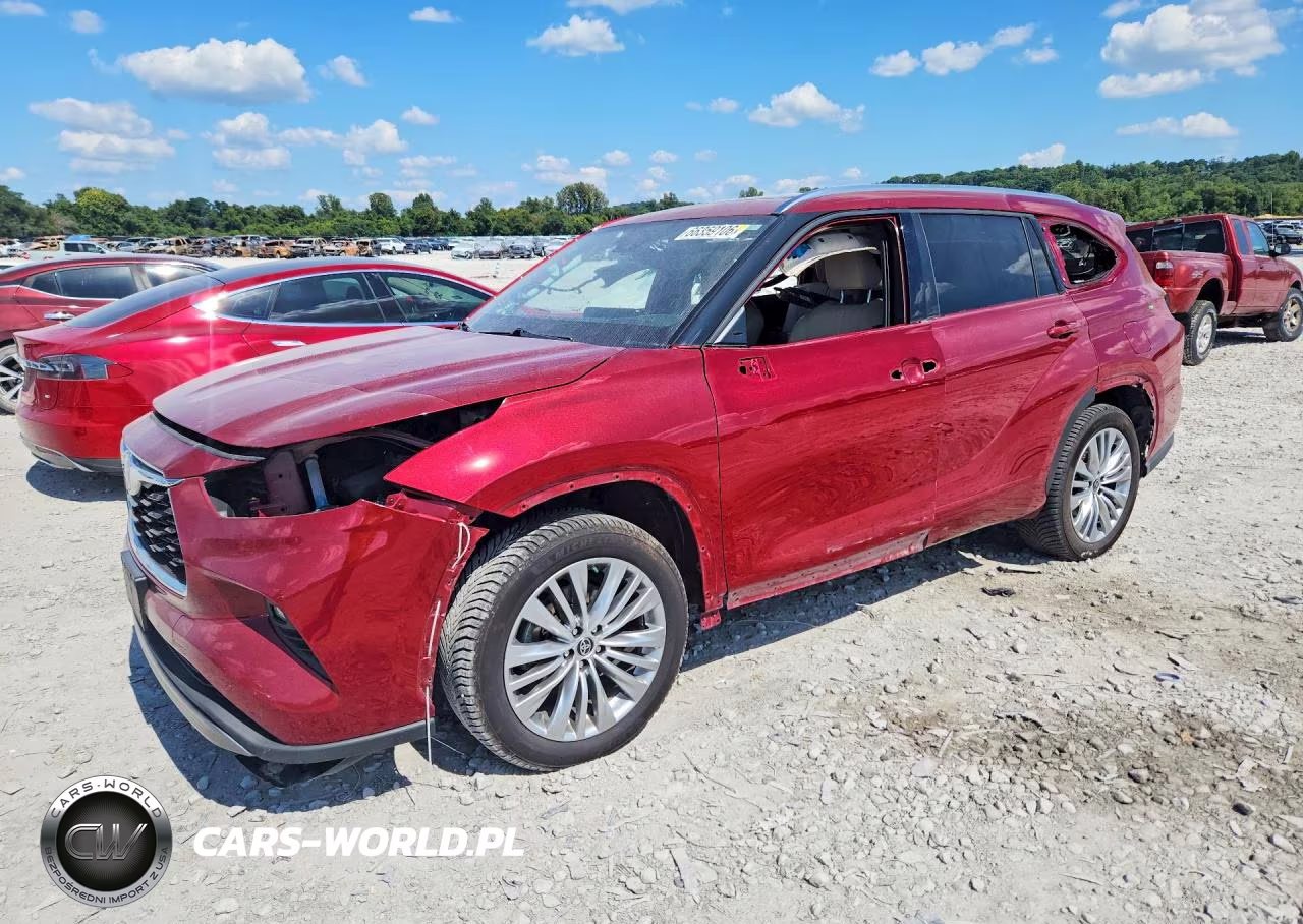 2023 Toyota Highlander Hybrid Platinum