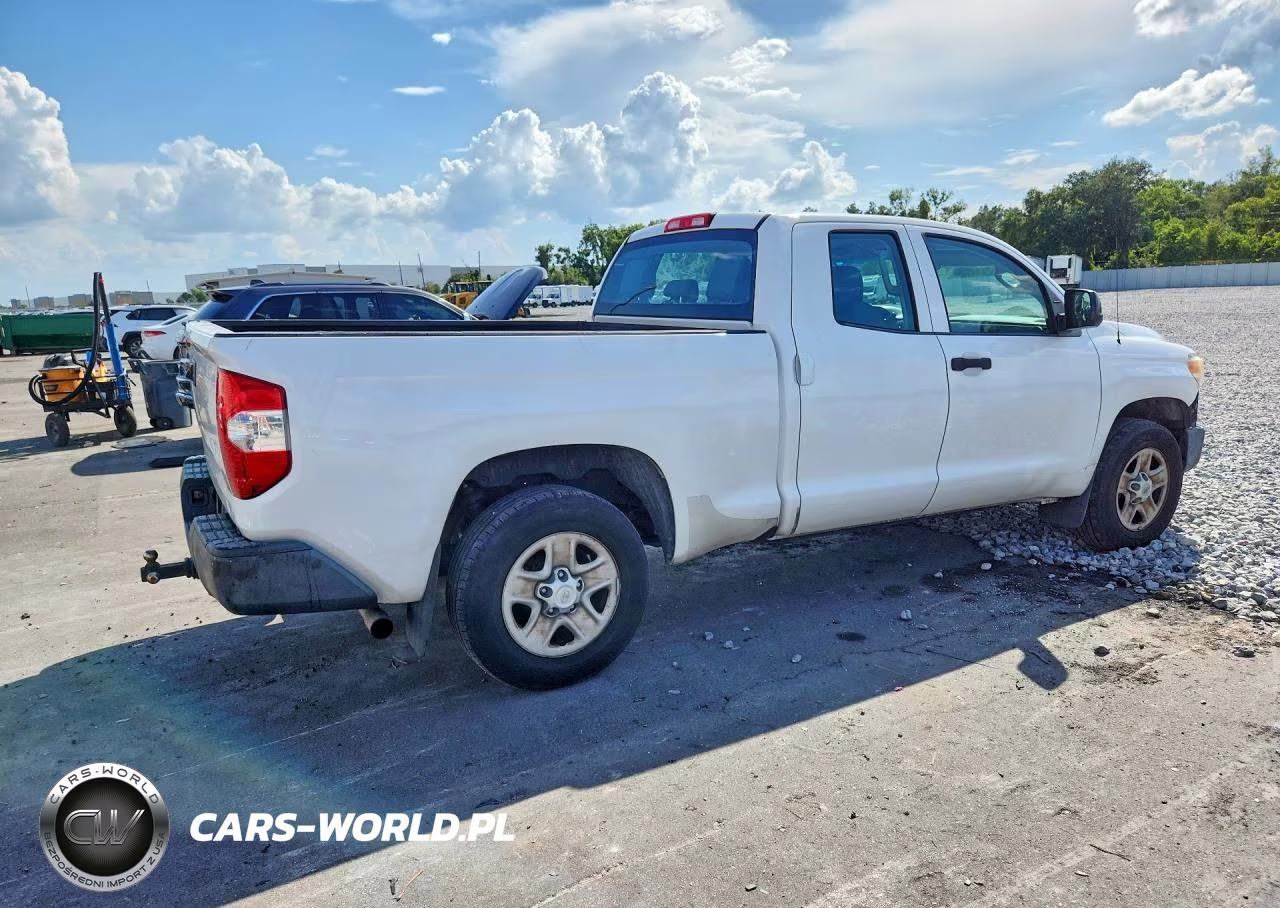 2015 Toyota Tundra Crewmax VIN:5TFRM5F14FX084638 - 3