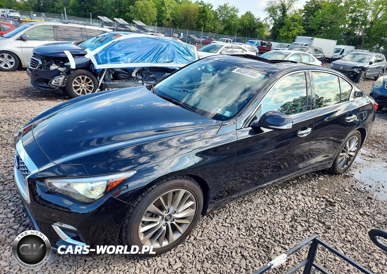 2021 Infiniti Q50 Luxe – zdjęcie 1 z 12
