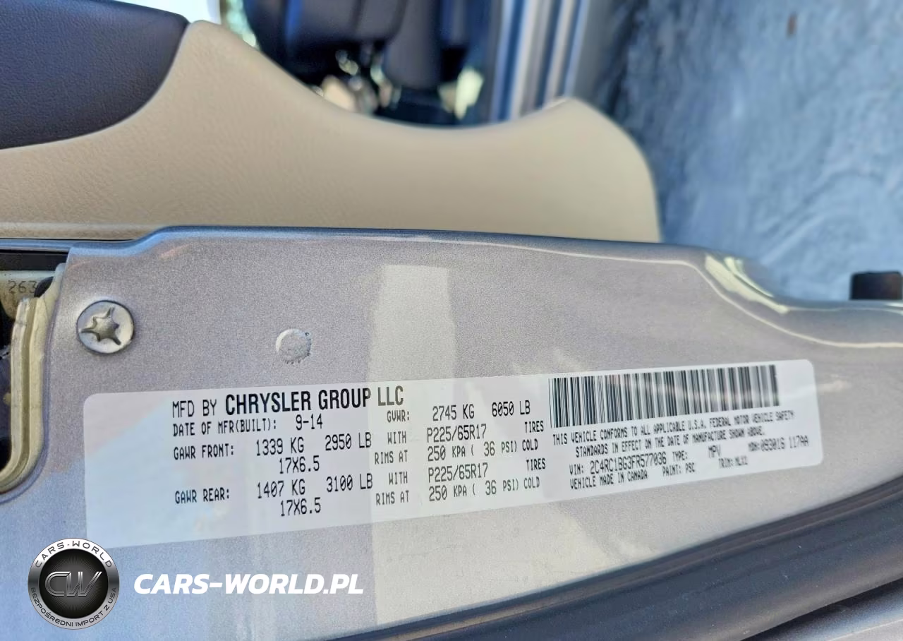 2015 Chrysler Town & Country Touring VIN:2C4RC1BG3FR577036 - 14