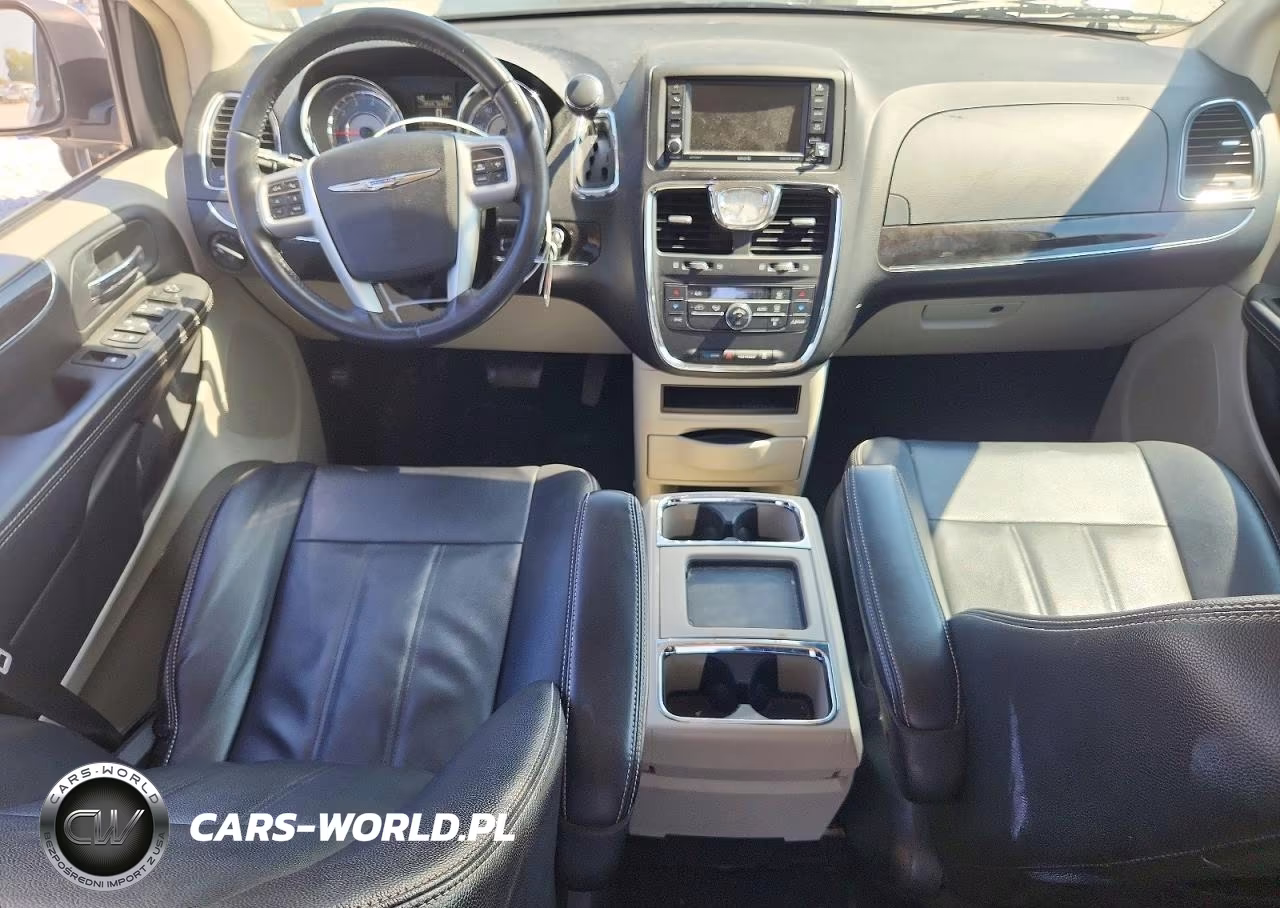 2015 Chrysler Town & Country Touring VIN:2C4RC1BG3FR577036 - 8