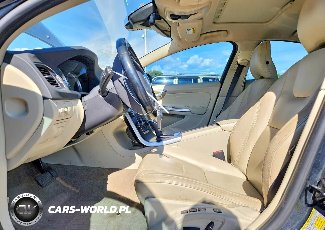 2013 Volvo S60 T5 VIN:YV1612FH1D2202463 - 7