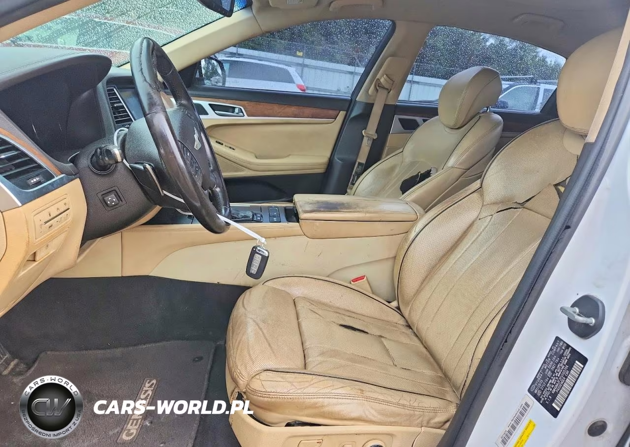 2015 Hyundai Genesis 5.0L VIN:KMHGN4JF2FU103704 - 7