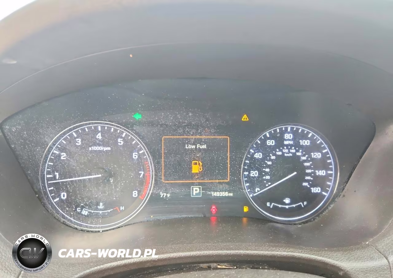 2015 Hyundai Genesis 5.0L VIN:KMHGN4JF2FU103704 - 9