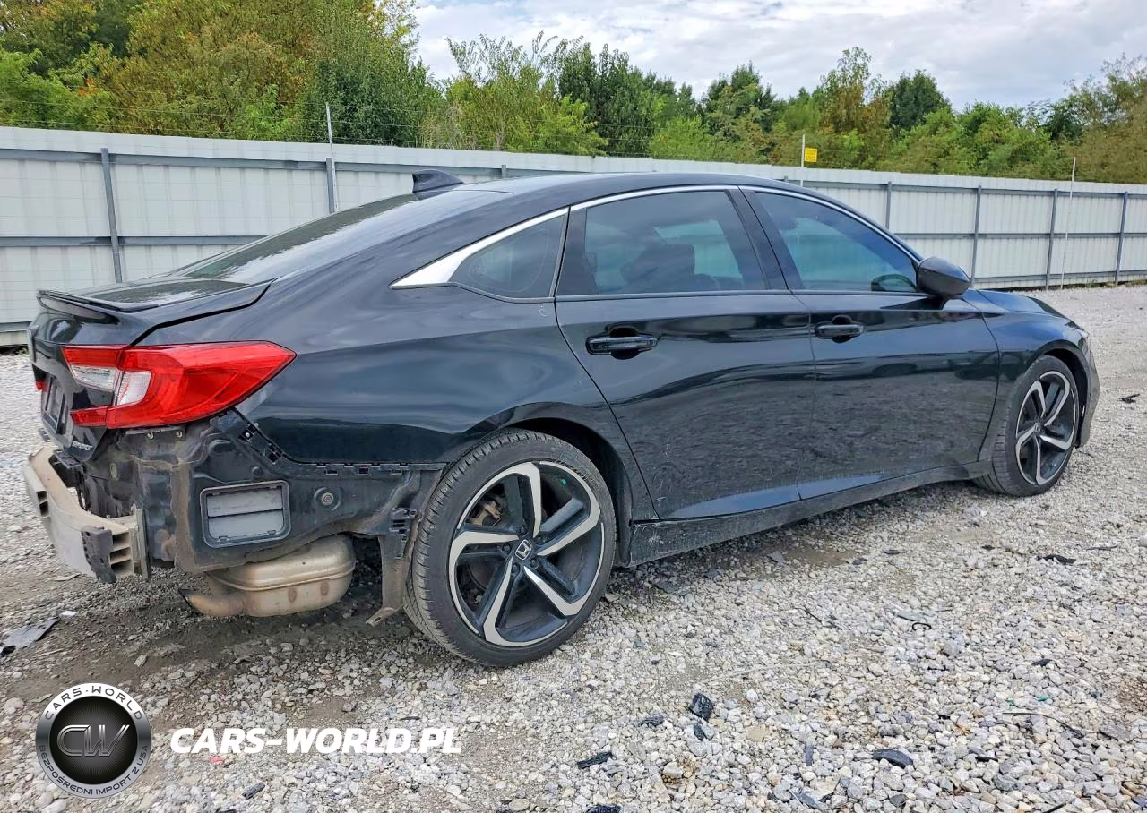 2018 Honda Accord Sport VIN:1HGCV1F38JA020497 - 3