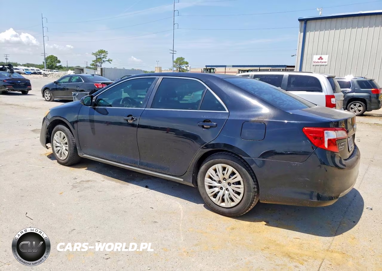 2014 Toyota Camry Le VIN:4T1BF1FK8EU435429 - 2