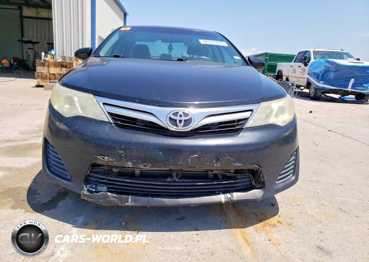 2014 Toyota Camry Le VIN:4T1BF1FK8EU435429 - 5
