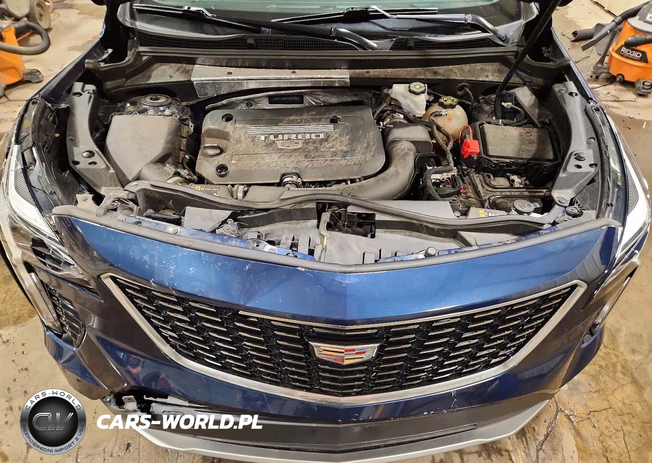 2020 Cadillac Xt4 Premium Luxury VIN:1GYFZCR4XLF074187 - 11