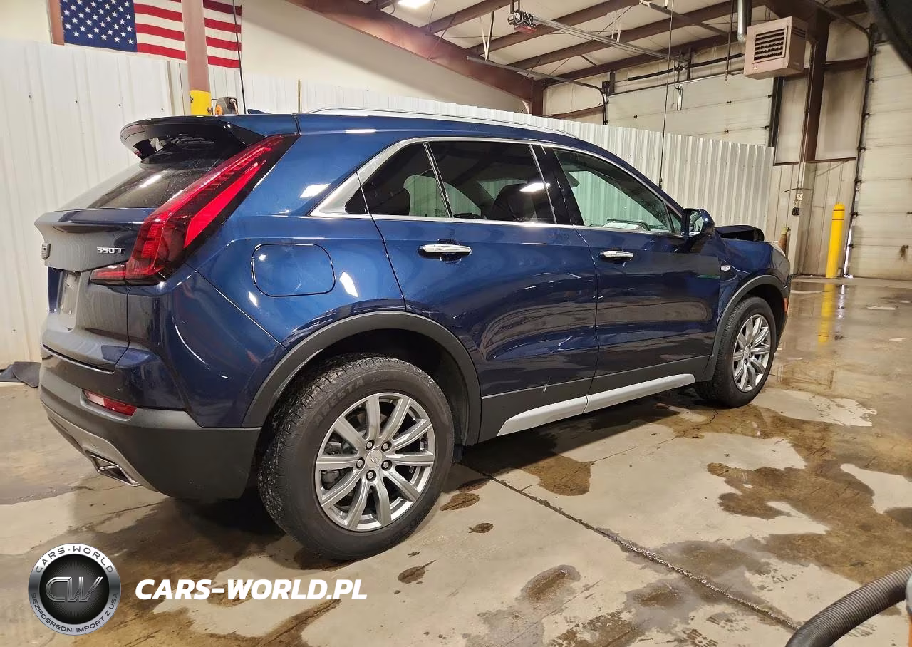 2020 Cadillac Xt4 Premium Luxury VIN:1GYFZCR4XLF074187 - 3