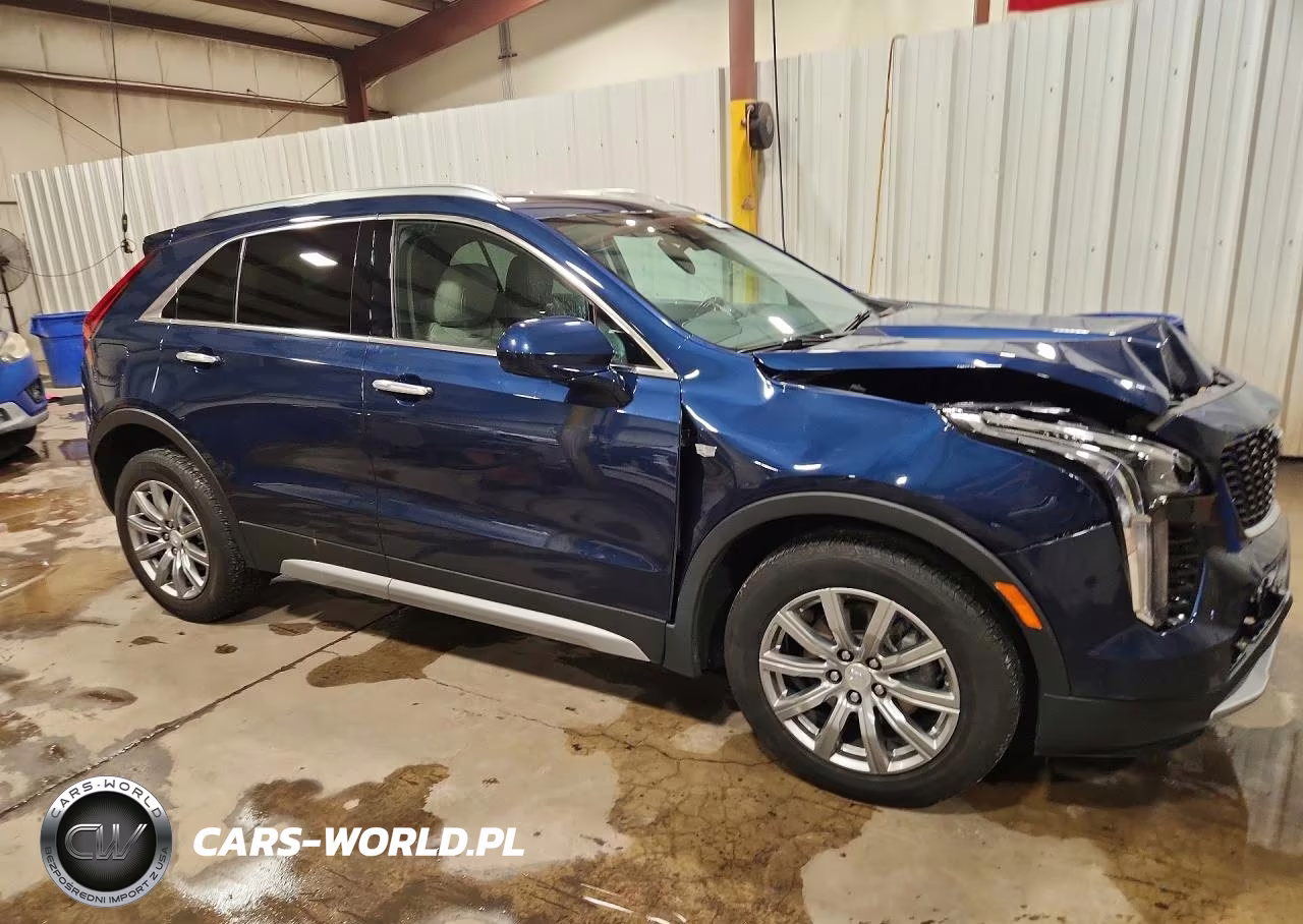 2020 Cadillac Xt4 Premium Luxury VIN:1GYFZCR4XLF074187 - 4
