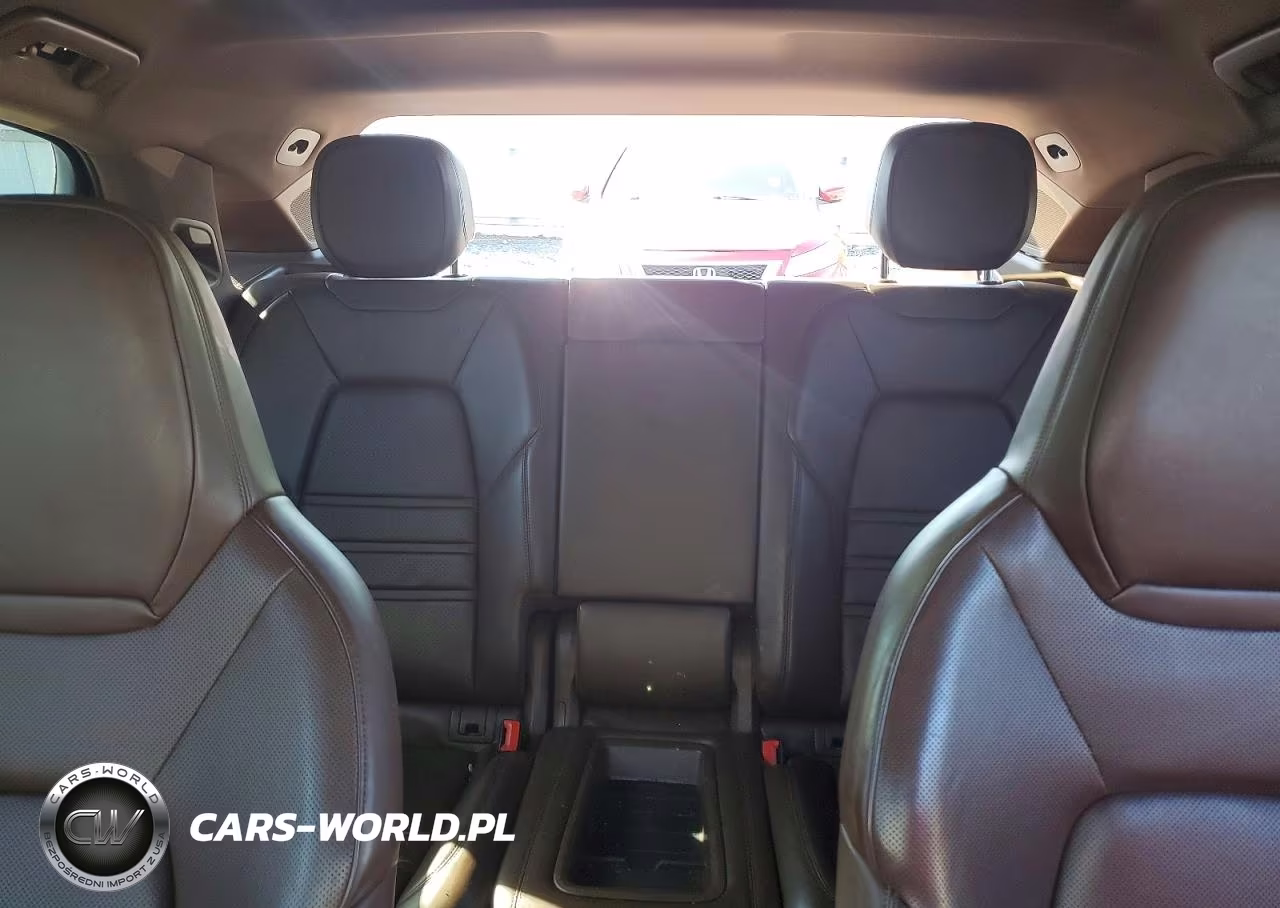 2020 Porsche Cayenne S Coupe VIN:WP1BB2AY0LDA57572 - 10