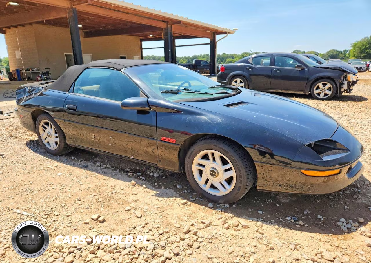 1994 Chevrolet Camaro Z28 VIN:2G1FP32P5R2211605 - 4