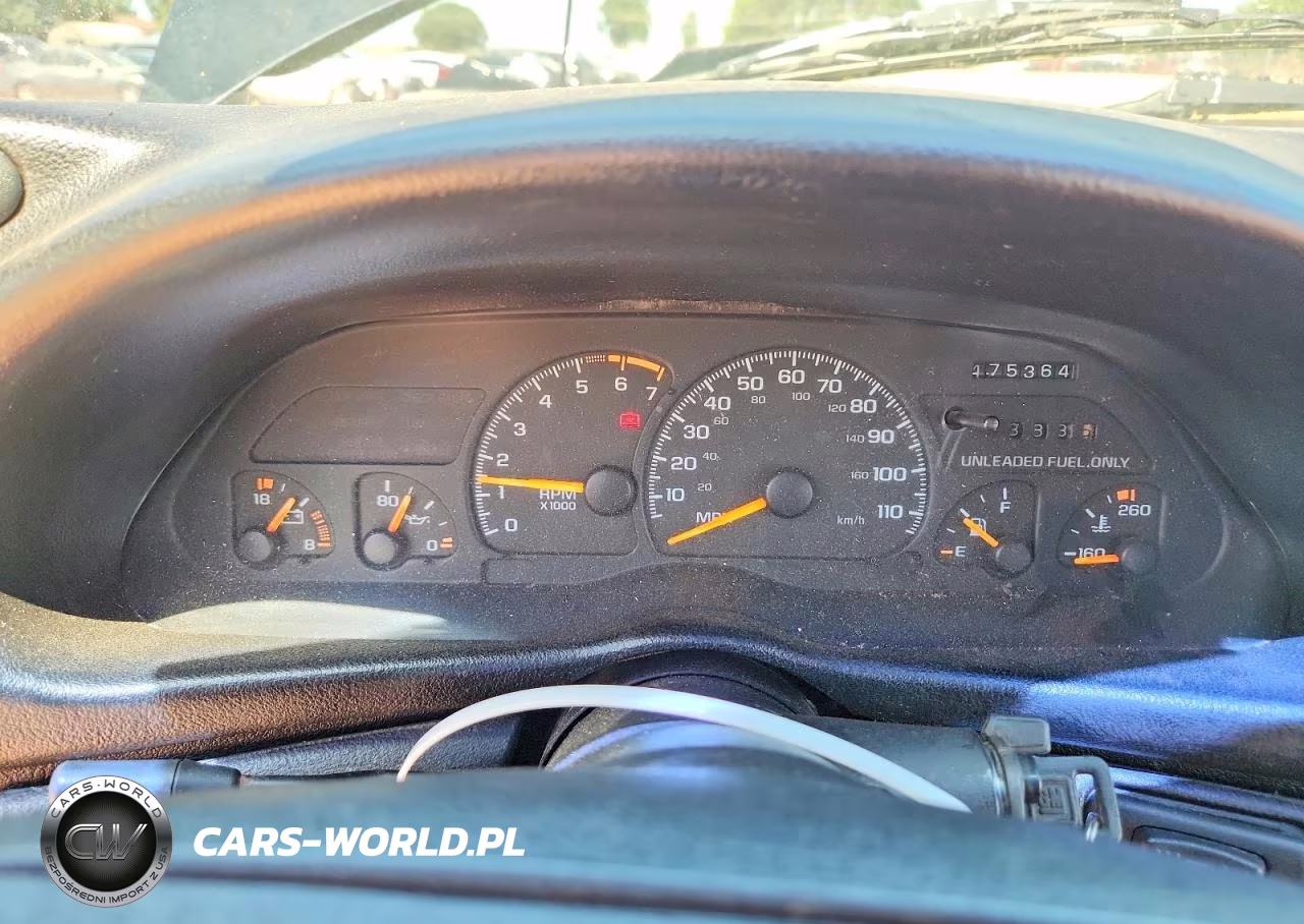 1994 Chevrolet Camaro Z28 VIN:2G1FP32P5R2211605 - 9