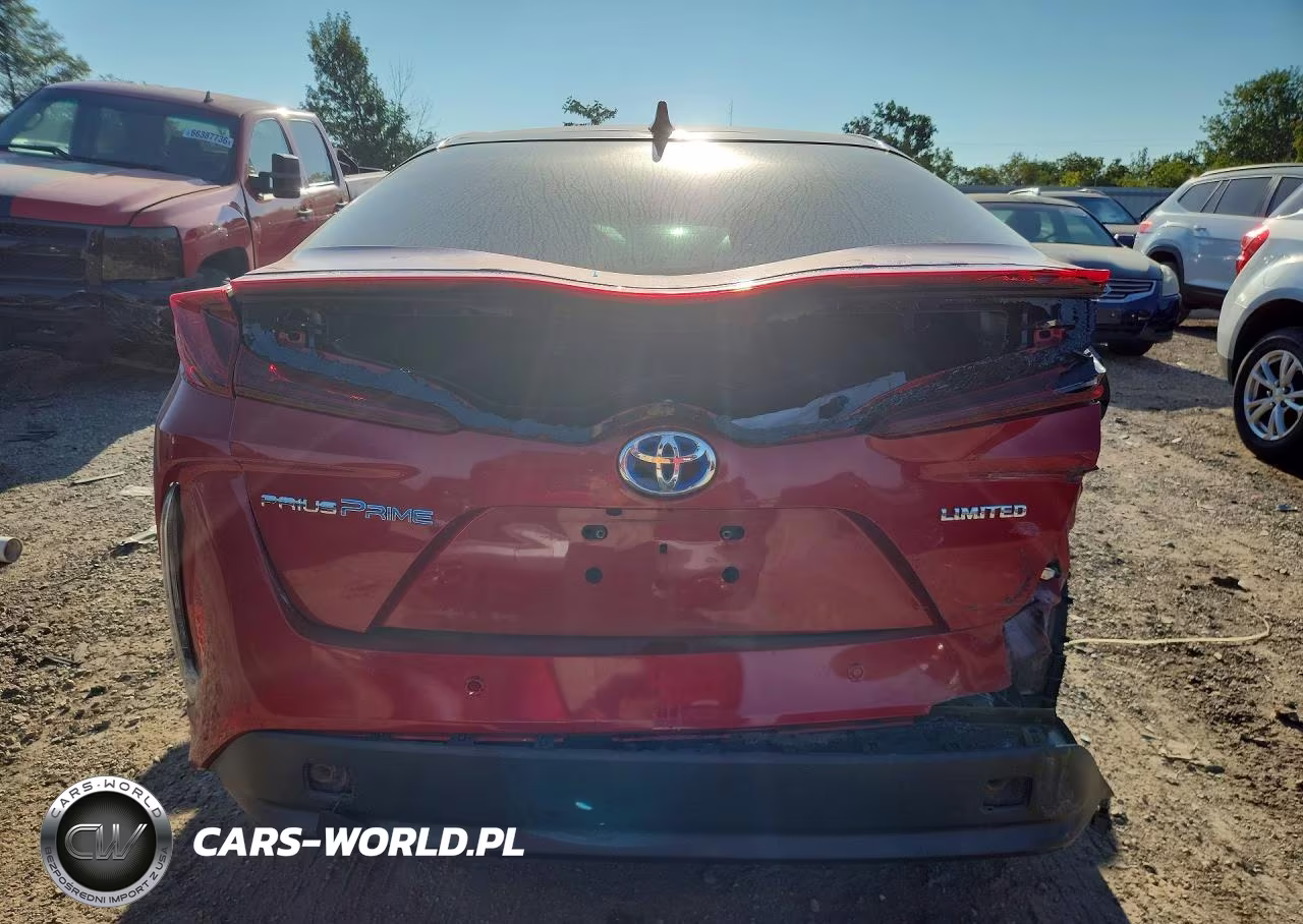2020 Toyota Prius Prime Limited VIN:JTDKARFP2L3120609 - 6