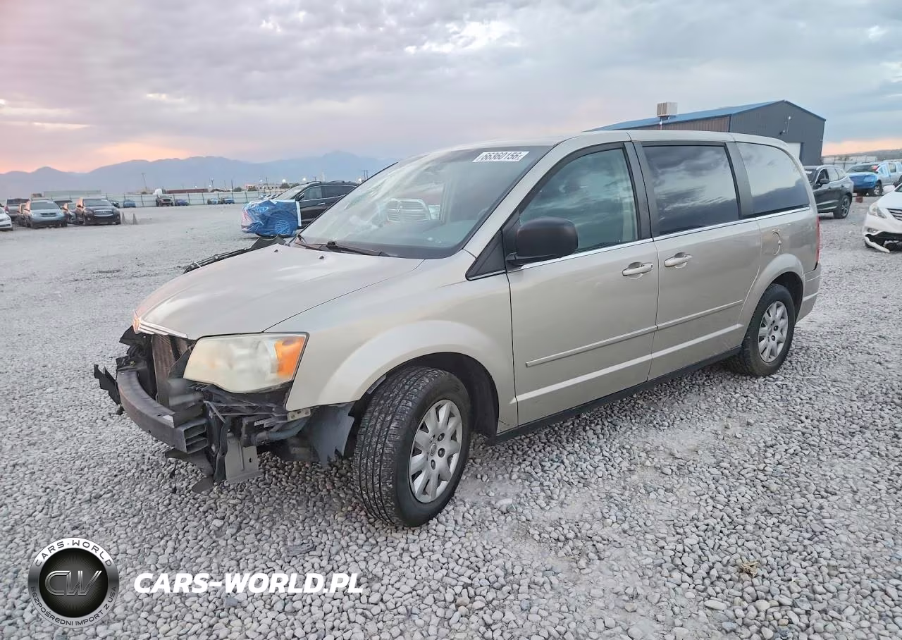 2009 Chrysler Town & Country Lx