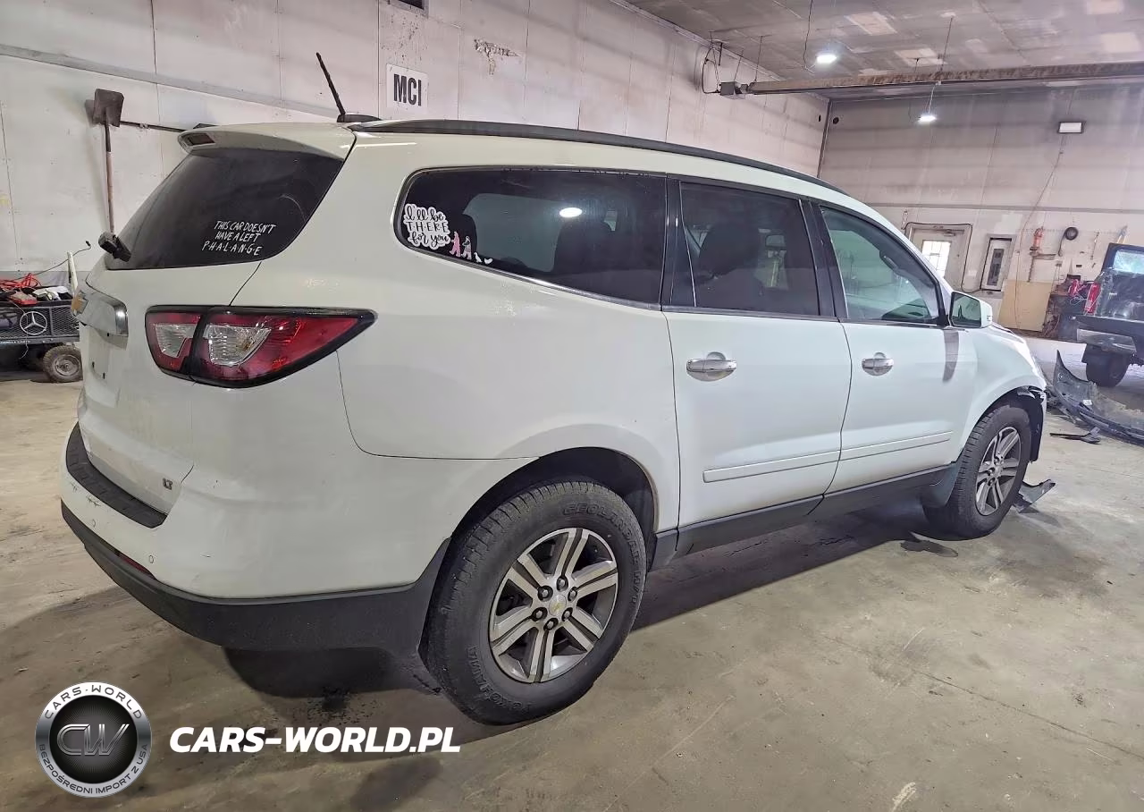 2017 Chevrolet Traverse Lt VIN:1GNKRHKD1HJ270333 - 3