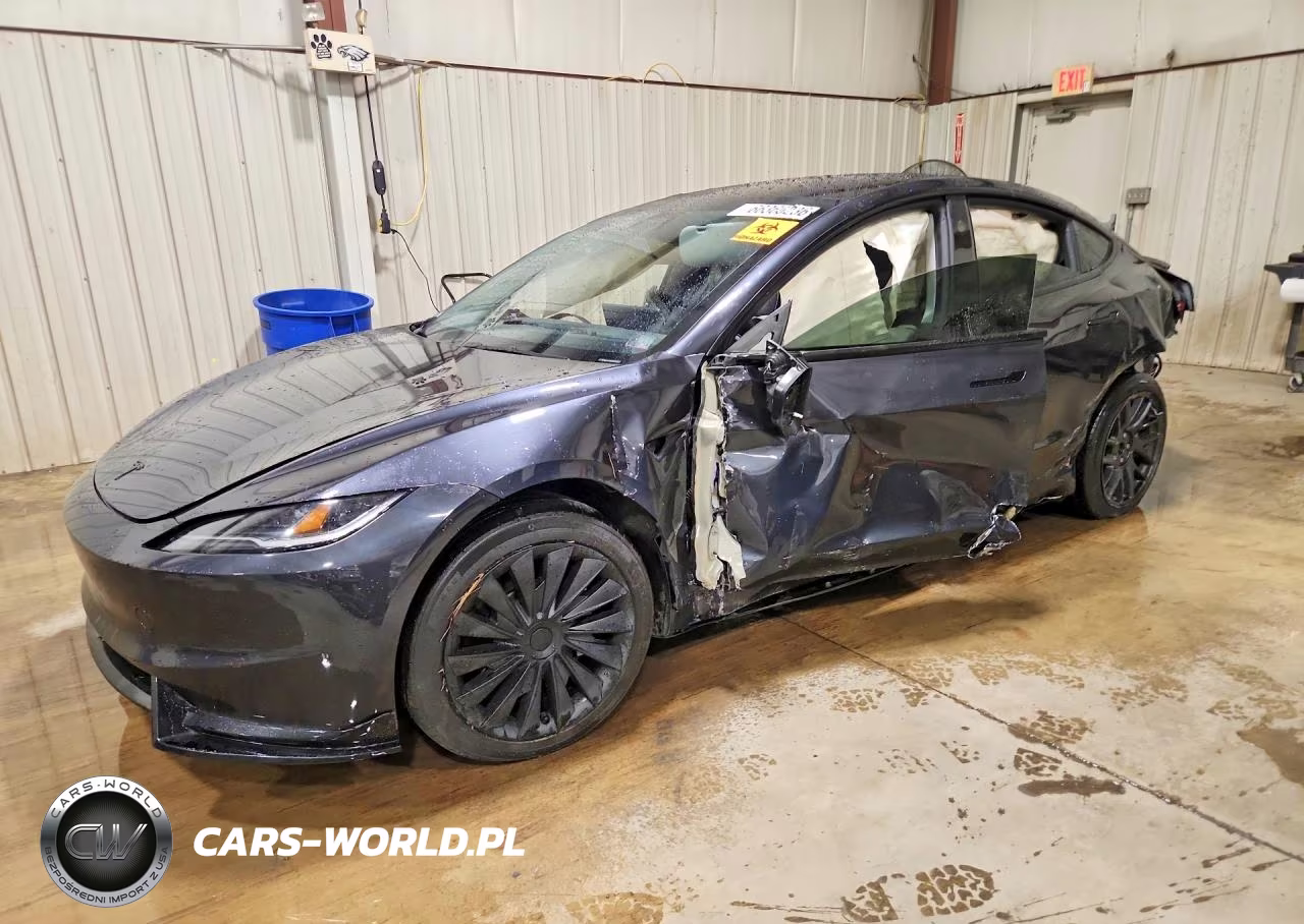 2024 Tesla Model 3 – zdjęcie 1 z 12