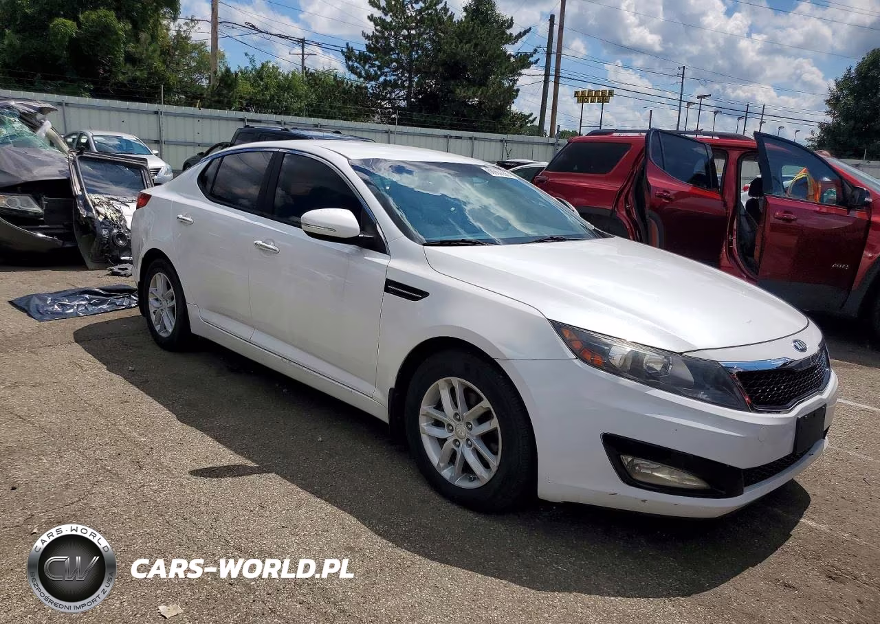 2013 Kia Optima Lx VIN:KNAGM4A78D5313387 - 4