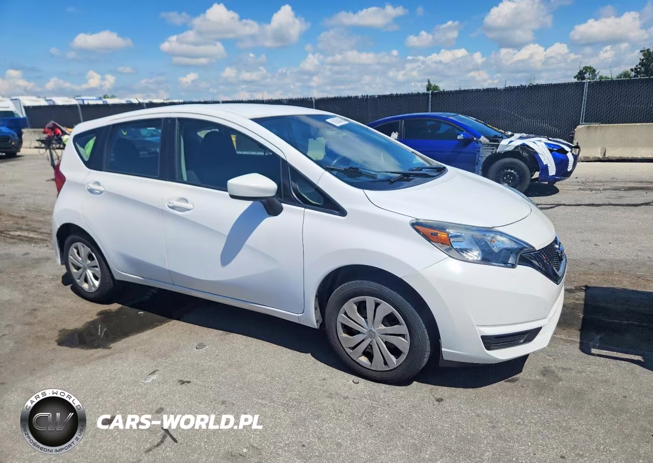 2018 Nissan Versa Note S VIN:3N1CE2CP7JL370582 - 4