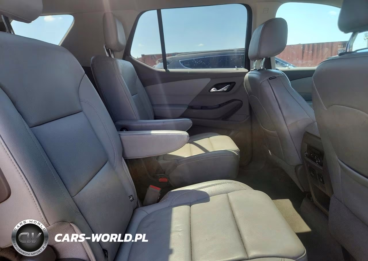 2018 Chevrolet Traverse Lt VIN:1GNERHKW4JJ121516 - 11