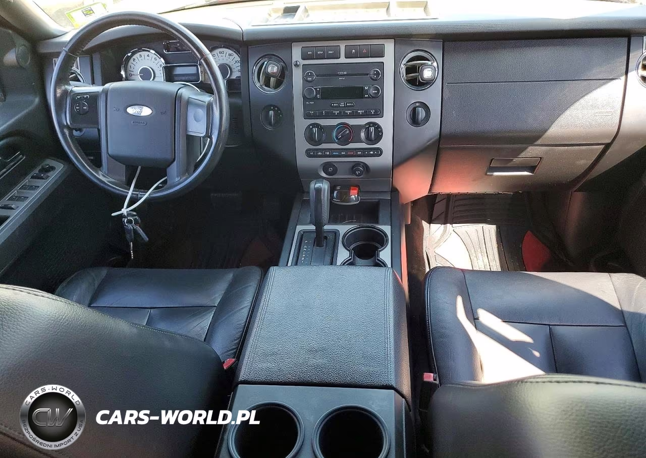 2008 Ford Expedition Xlt VIN:1FMFU16578LA40945 - 8