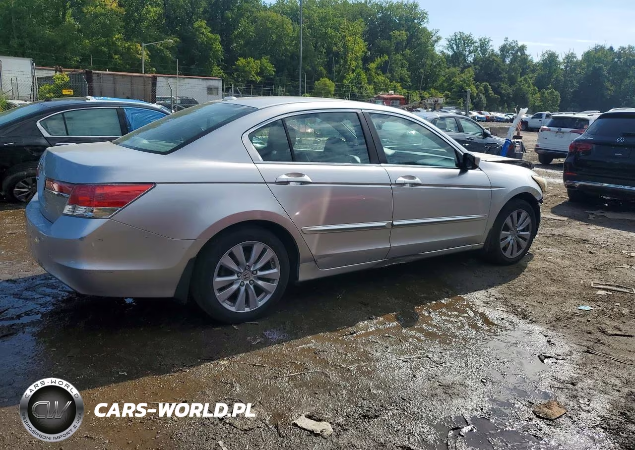 2011 Honda Accord Exl VIN:1HGCP2F88BA059846 - 3