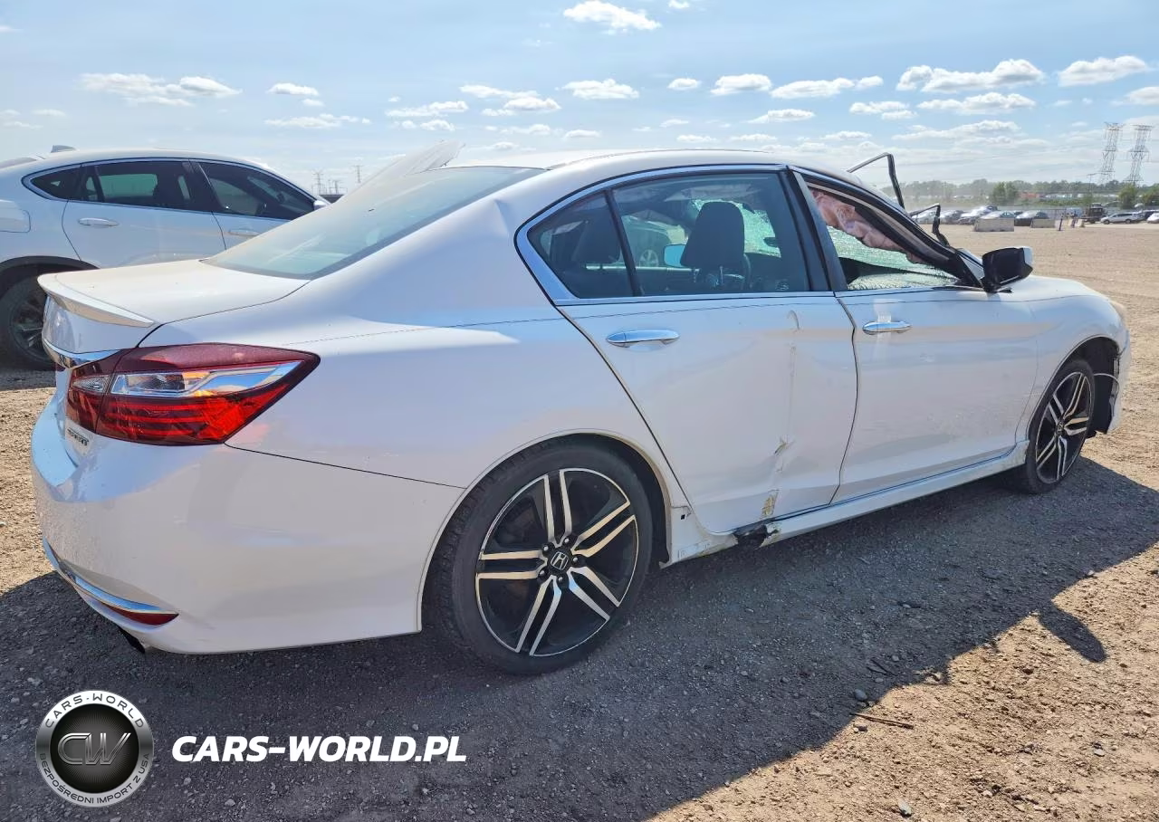 2016 Honda Accord Sport VIN:1HGCR2F69GA194950 - 3