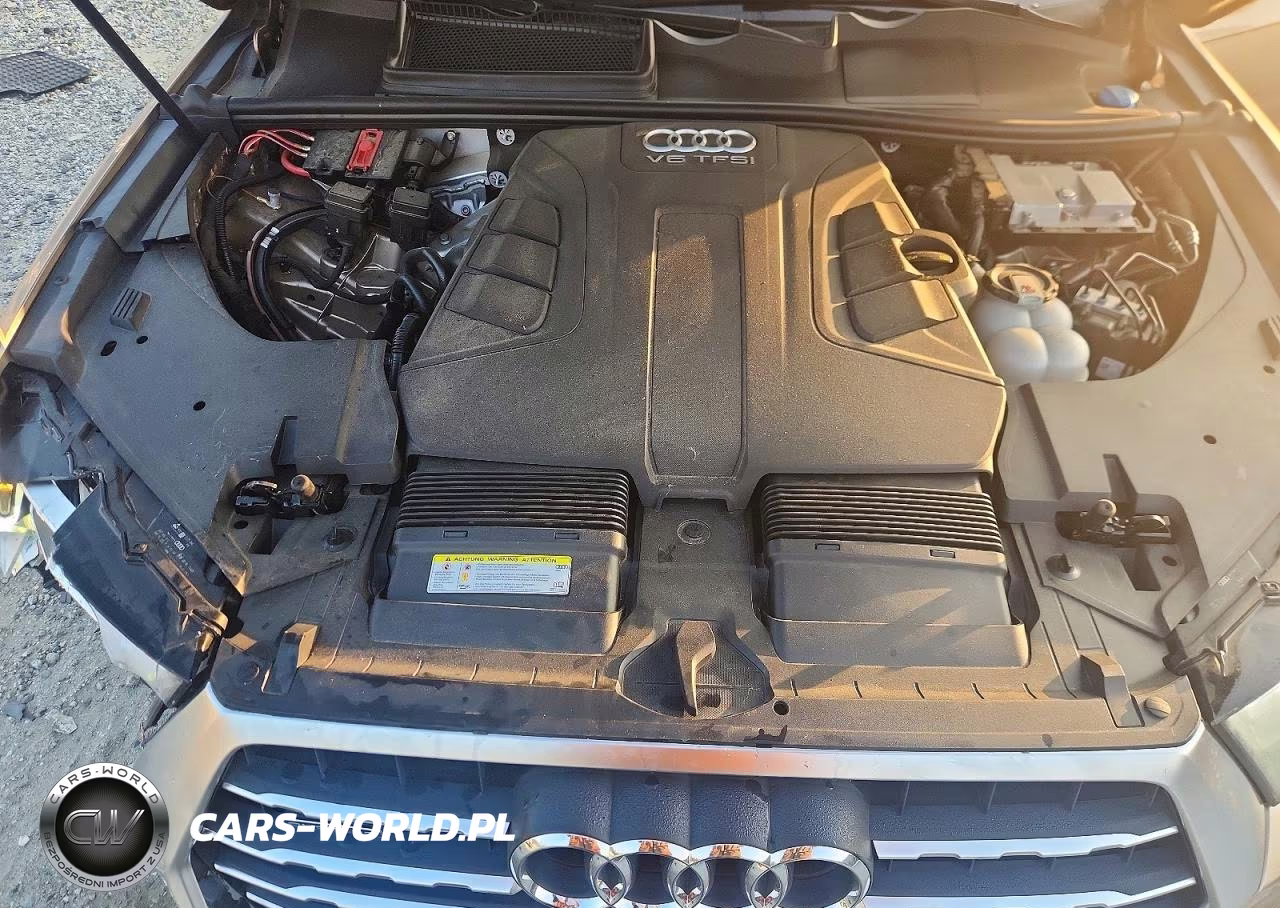 2019 Audi Q7 Premium Plus VIN:WA1LAAF76KD003639 - 11