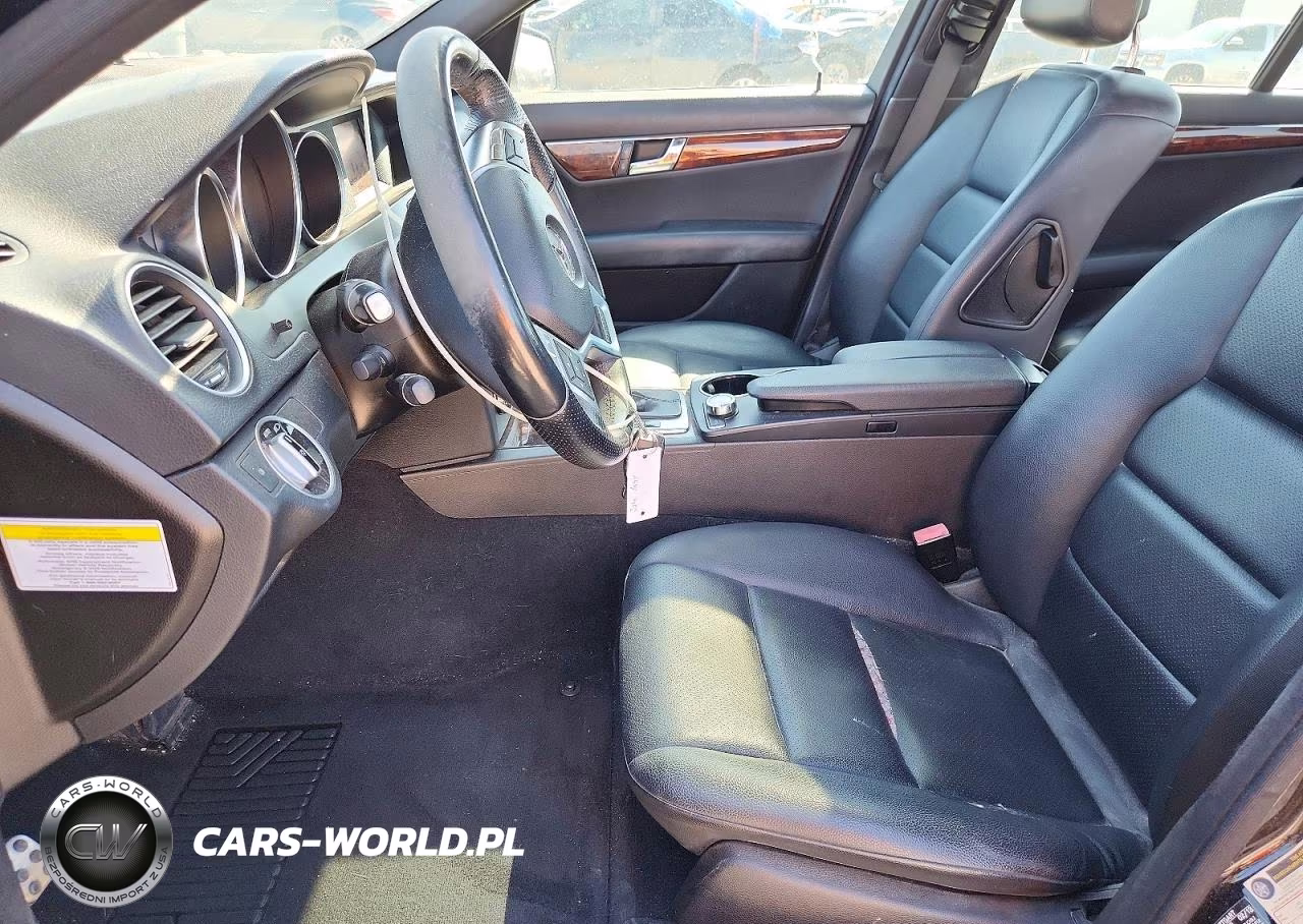 2013 Mercedes-Benz C 300 4Matic VIN:WDDGF8AB2DA841674 - 7